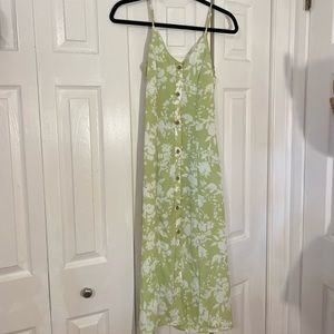 Sienna Sky green floral button up mid-length dress, size XS. Never worn